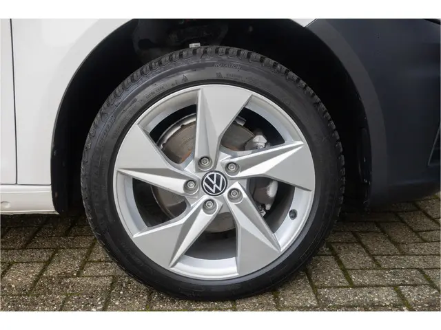 Volkswagen Caddy 2.0 TDI L1H1 BMT 2020 Diesel 11