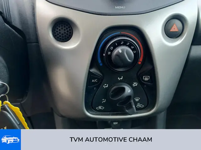 Peugeot 108 1.0 e-VTi Blue Lion AIRCO 2017 Benzine 12