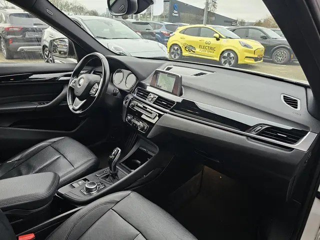 BMW X1 sDrive18i 2018 Benzine 8