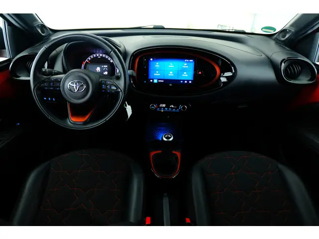 Toyota Aygo X 1.0 VVT-i MT Envy 2022 Benzine 3