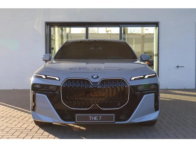 BMW i7 eDrive50 Privilege Edition 2025 Elektrisch 3
