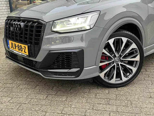 Audi Q2 2.0 TFSI SQ2 2019 Benzine 36