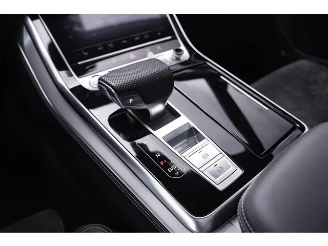 Audi Q8 55 TFSI quattro 2019 Benzine 69