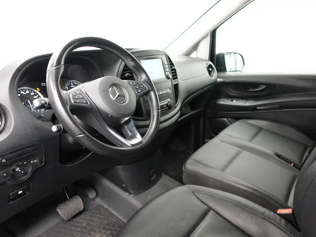 Mercedes-Benz Vito 114 CDI Lang 2024 Diesel 2