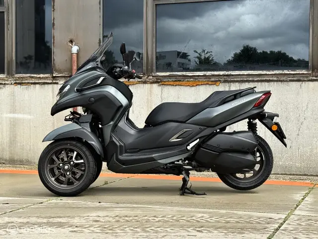 Yamaha TRICITY 300 ABS 2020 Benzine 3