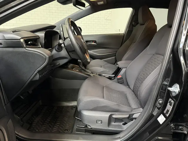 Toyota Corolla 1.8 Hybrid TeamD 2022 Hybride Benzine 38