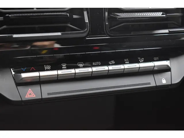 Renault 5 urban range Night & Day 40 kWh 2025 Elektrisch 18