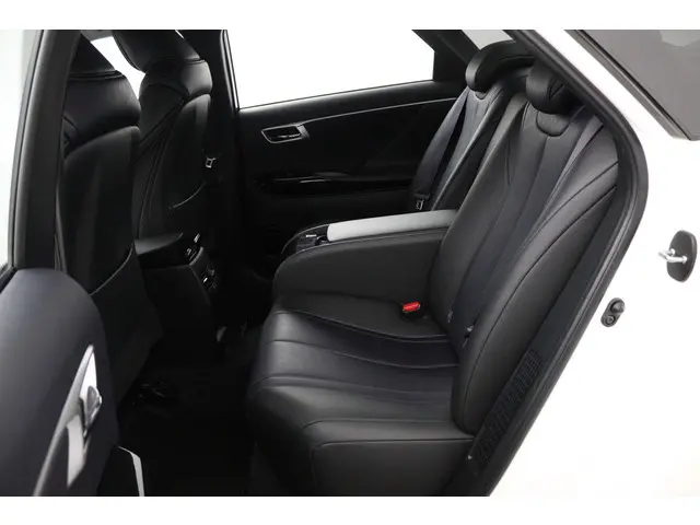 Toyota Mirai FCV Executive 2016 Waterstof 18