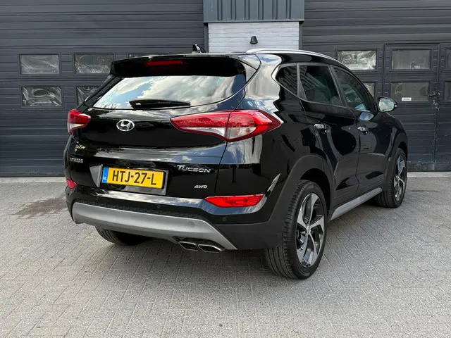 Hyundai Tucson 1.6 T-GDi Comfort 4WD 2017 Benzine 23