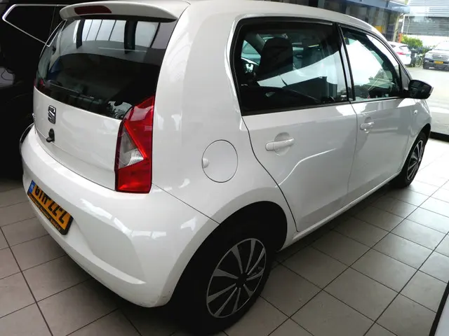 SEAT Mii 1.0 Style Navi/Airco/5Drs.Nw APK 2014 Benzine 4