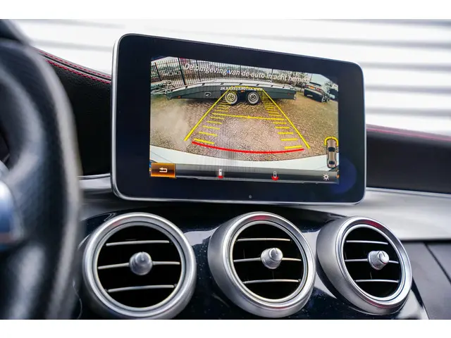 Mercedes-Benz C-Klasse AMG 63 2015 Benzine 20