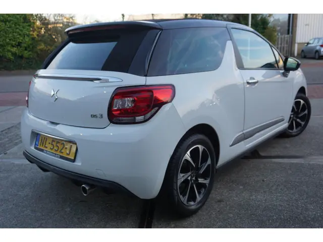 DS DS 3 Cabrio 1.2 PureTech So Chic 2017 Benzine 3