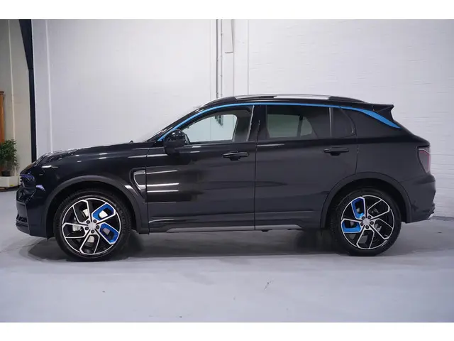 Lynk & Co 01 1.5 2023 Hybride Benzine 4
