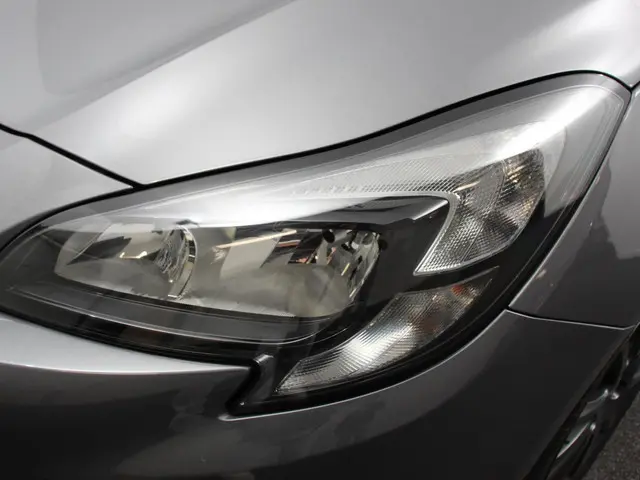 Opel Corsa 1.4 Business+ 2015 Benzine 28