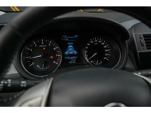 Nissan Pulsar 1.6 DIG-T GT 2016 Benzine 21