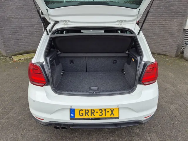 Volkswagen Polo 1.8 TSI GTI 2015 Benzine 11