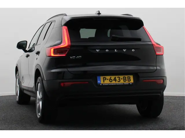 Volvo XC40 1.5 T3 2018 Benzine 12