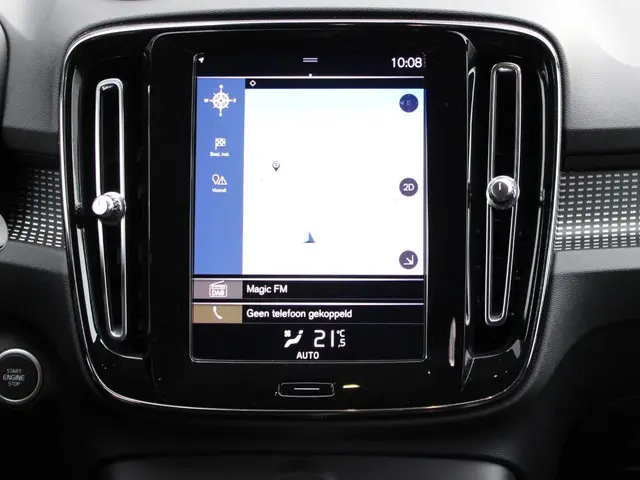 Volvo XC40 2.0 T4 R-Design 2018 Benzine 19