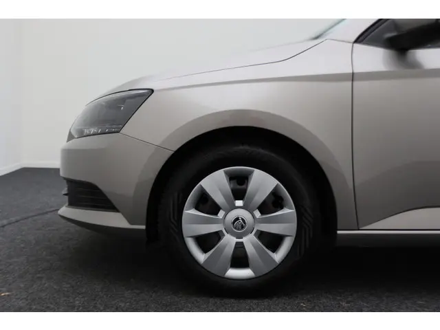 Škoda Fabia 1.0 Sprint 2016 Benzine 23