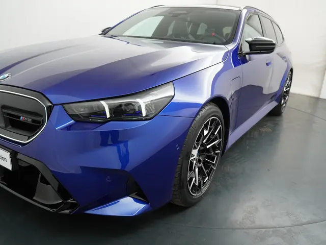 BMW M5 Touring 2026 Hybride Benzine 28