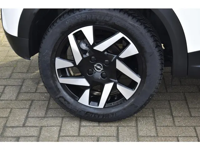 Opel Mokka 1.2 Turbo GS Line 2022 Benzine 4