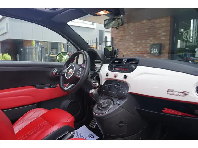 Abarth 500C 1.4 T-Jet Estetico 2012 Benzine 9