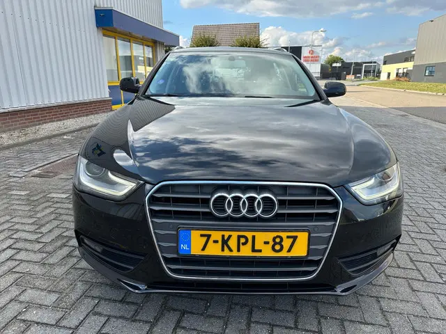 Audi A4 Avant 1.8 TFSI Business Edition 2013 Benzine 10