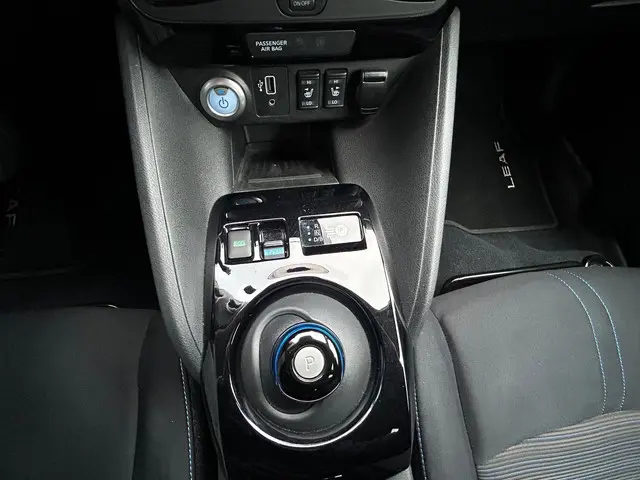 Nissan Leaf E+ N-Connecta 62 kWh 2021 Elektrisch 21