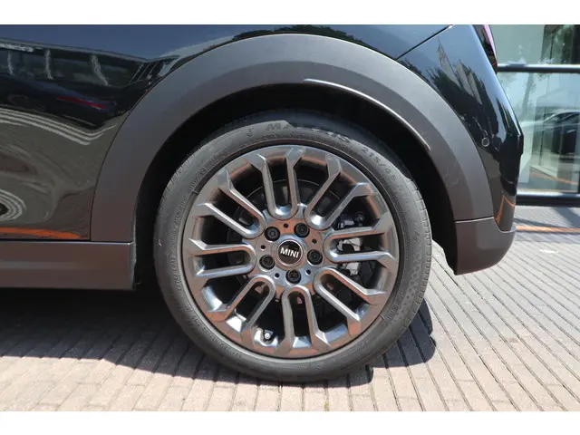 MINI 3-Deurs Cooper C 2024 Benzine 7