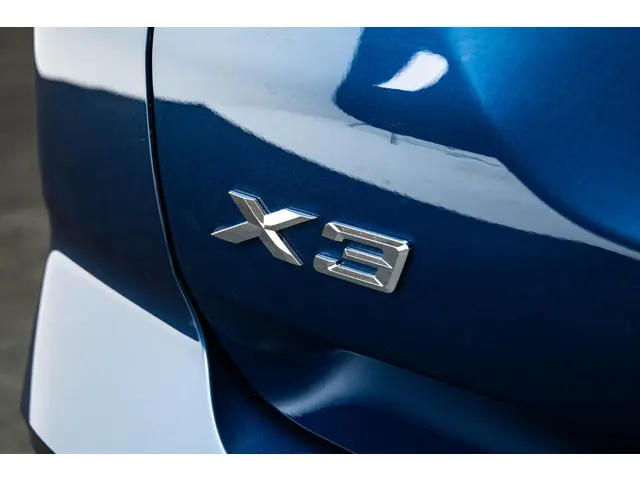 BMW X3 xDrive30e 2022 Hybride Benzine 24