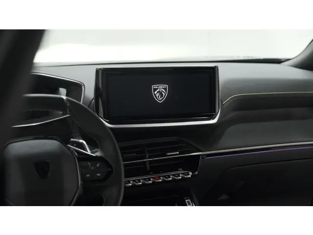 Peugeot 2008 PureTech 130 EAT8 GT 2024 Benzine 52