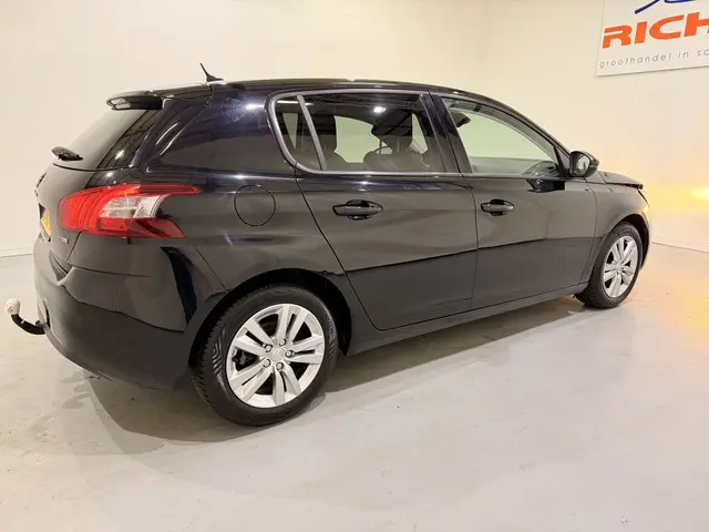 Peugeot 308 HB 1.2 Blue Lease Exe. Pano 2016 Benzine 6