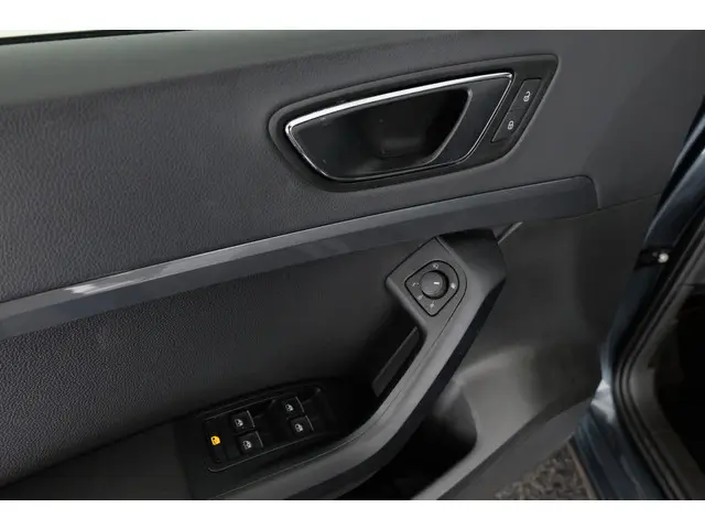 SEAT Ateca 1.4 EcoTSI Style 2018 Benzine 28