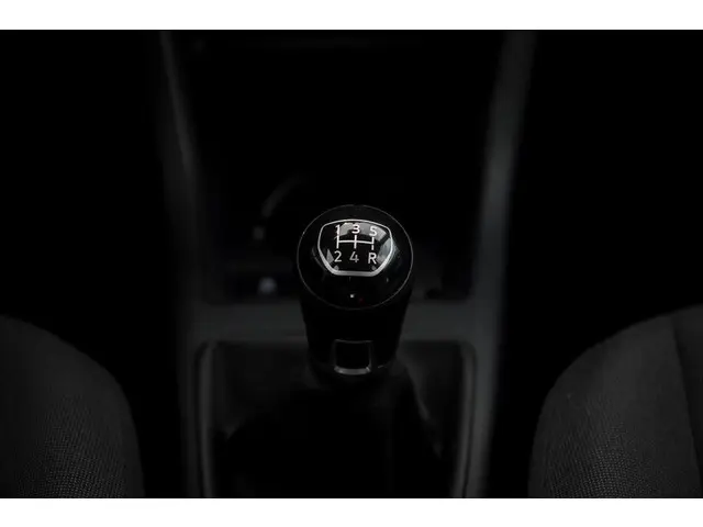 Volkswagen up! 1.0 BMT move up! 2018 Benzine 41