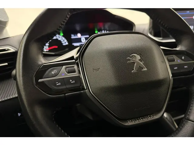 Peugeot 208 1.2T Active 2020 Benzine 16