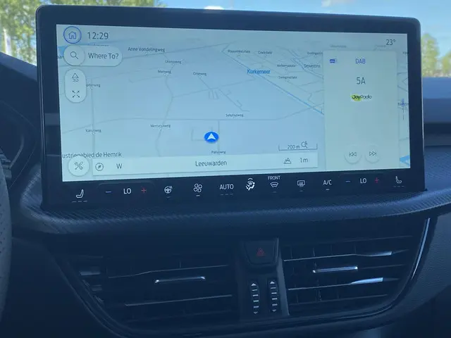 Ford Kuga 2.5 PHEV ST-Line 2025 Hybride Benzine 43