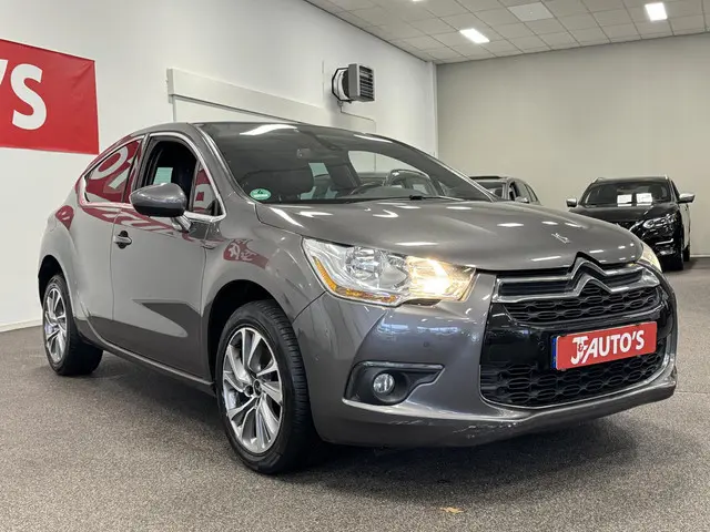 Citroën DS4 2.0 BlueHDi So Chic 2015 Diesel 8
