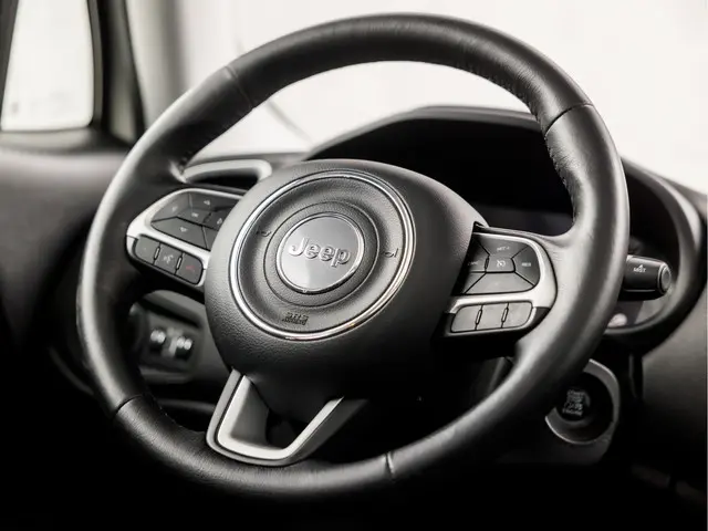 Jeep Renegade 1.4 MultiAir Longitude 2016 Benzine 18