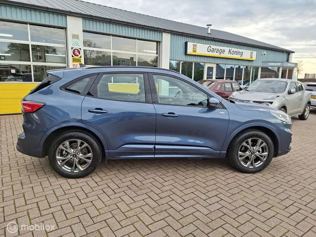Ford Kuga 2.5 PHEV Titanium 2021 Hybride Benzine 2