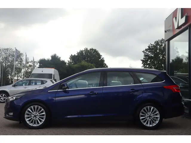 Ford Focus Wagon 1.0 First Edition 2015 Benzine 9