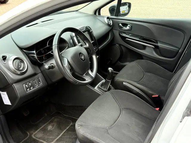 Renault Clio Estate 0.9 TCe Night&Day 2014 Benzine 7