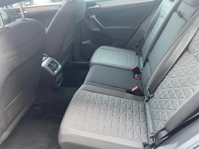 Volkswagen Tiguan 1.5 TSI 150pk DSG Life 2021 Benzine 16