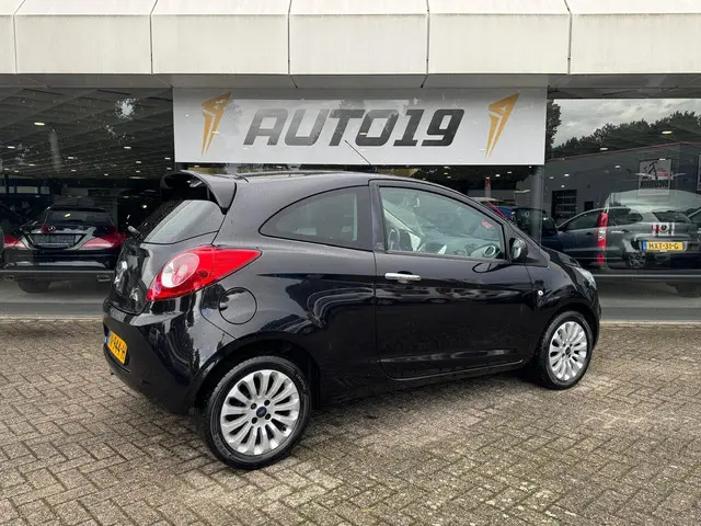 Ford Ka 1.2 Titanium X start/stop 2013 Benzine 2