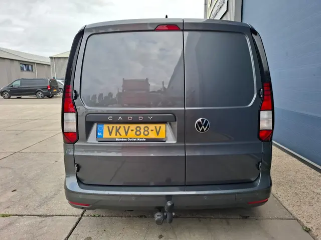 Volkswagen Caddy Cargo 2.0 TDI Style 2021 Diesel 12
