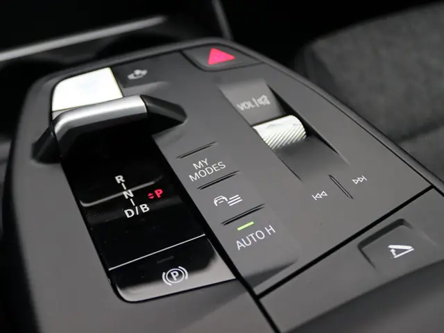 BMW iX1 eDrive20 2024 Elektrisch 26