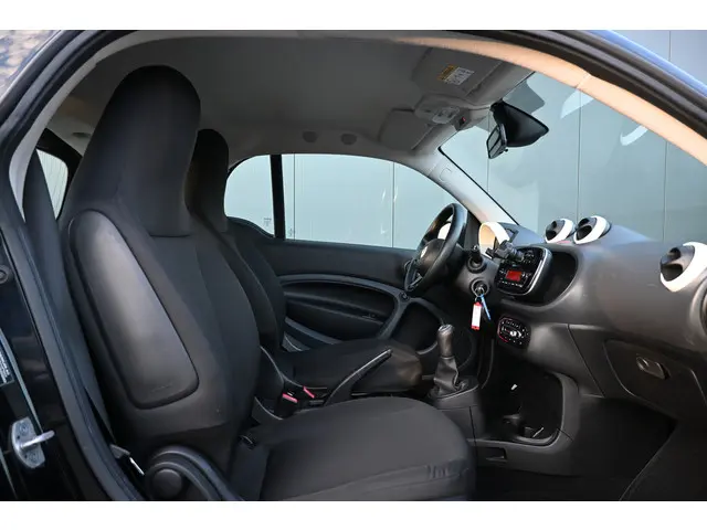 Smart Fortwo 1.0 Pure 2017 Benzine 14