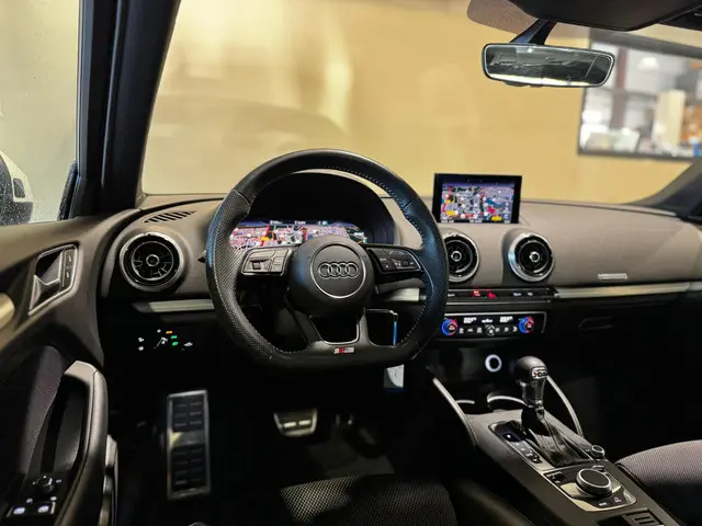 Audi A3 Limousine 1.5 TFSI S Line Edition 2019 Benzine 10