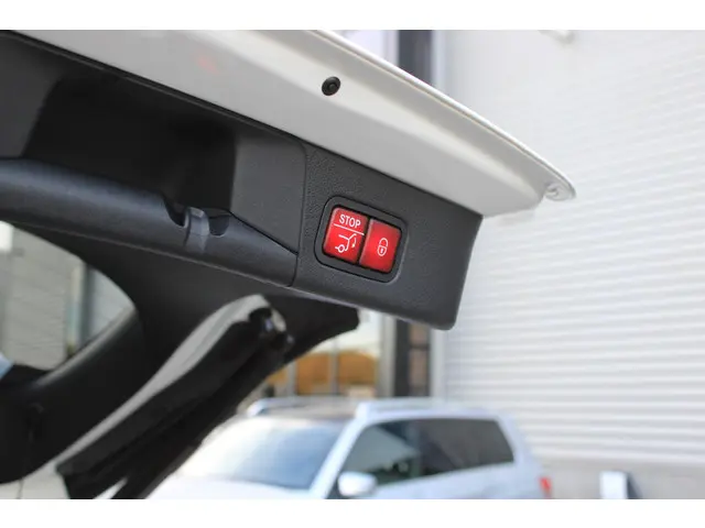 Mercedes-Benz B-Klasse 180 AMG 2019 Benzine 27