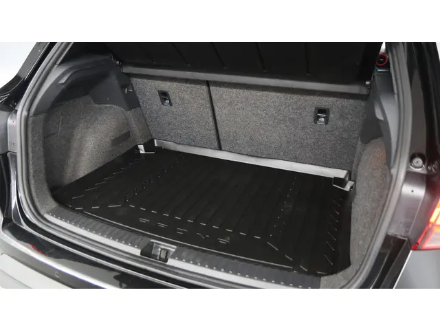 SEAT Arona 1.0 TSI FR Business Intense DSG 2022 Benzine 40