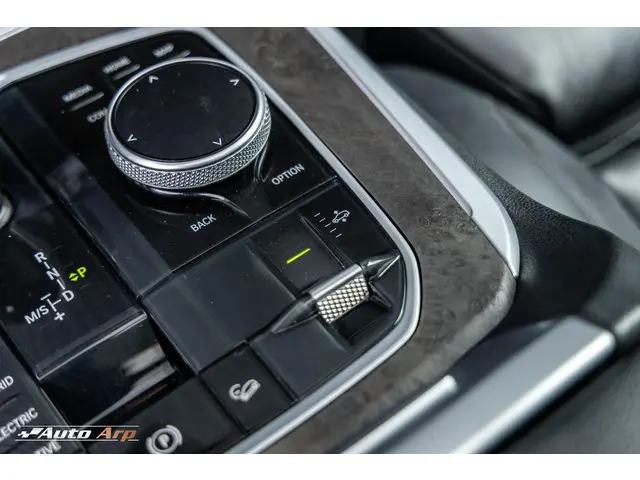 BMW X5 xDrive45e M-sport Manhattan 2021 Hybride Benzine 28